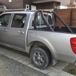 camioneta-cuatro-puertas-color-gris-720x460-lossy